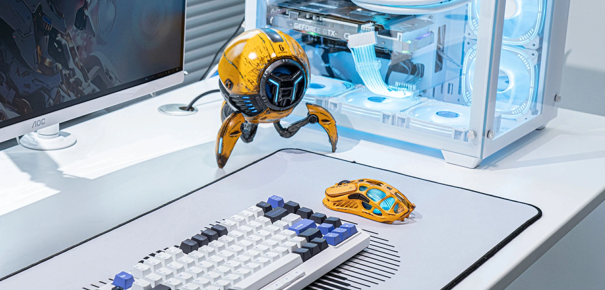 GravaStar Mercury M1 Pro Battle Worn Edition Wireless Gaming Mouse - Yellow 24 4 0277ff92 40ac 4c09 8bbf 2da8478bdaf5