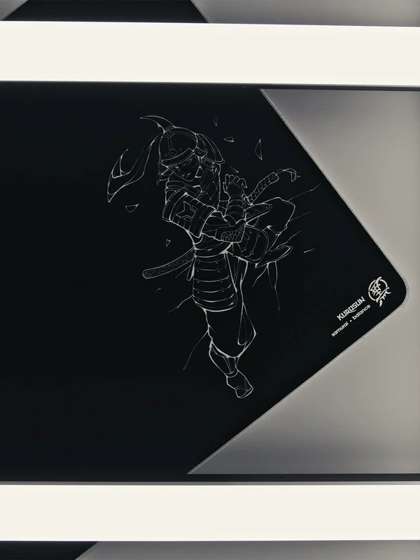 Tekkusai The Beast (500 x 450 x 2.5 mm) Glass Mouse Pad 10 Kurosun